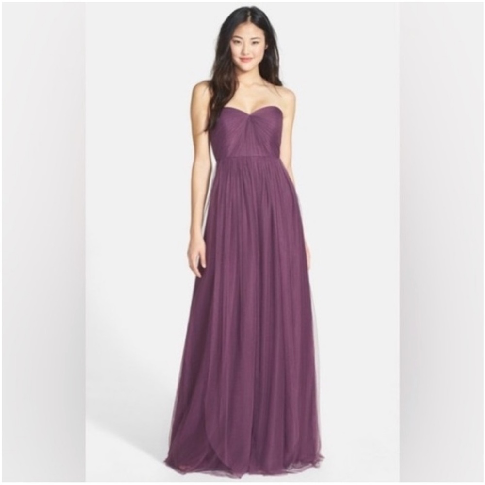 Jenny Yoo
Annabelle Dress (Raisin) - Size 6
